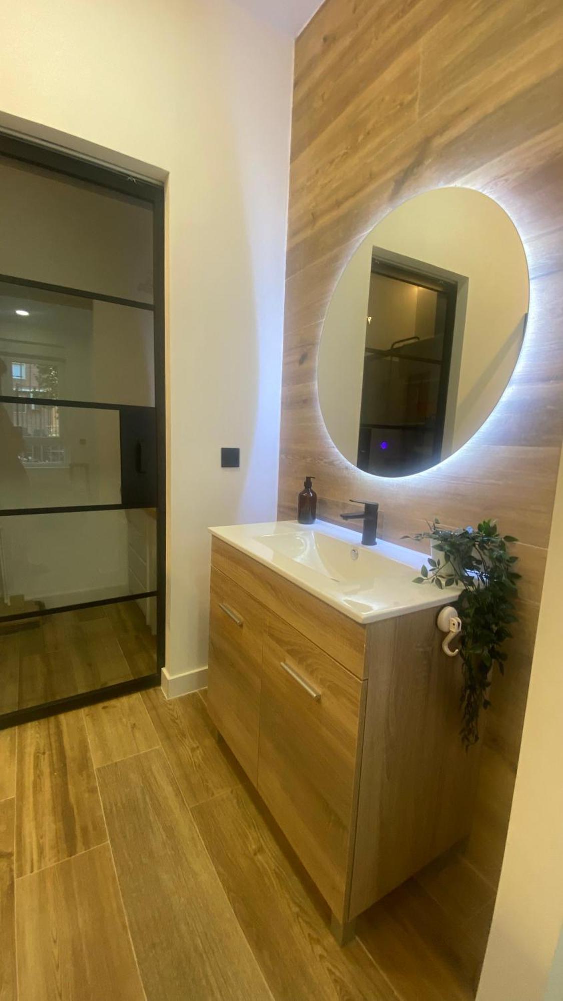 Apartment Confort Al Lado Del Rio Madrid